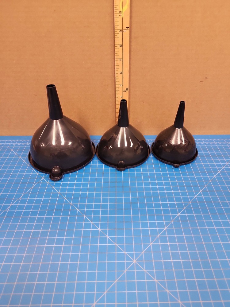 3 Black Plastic Funnels Set Nesting Kitchen Automotive Oil Fluid Transfer