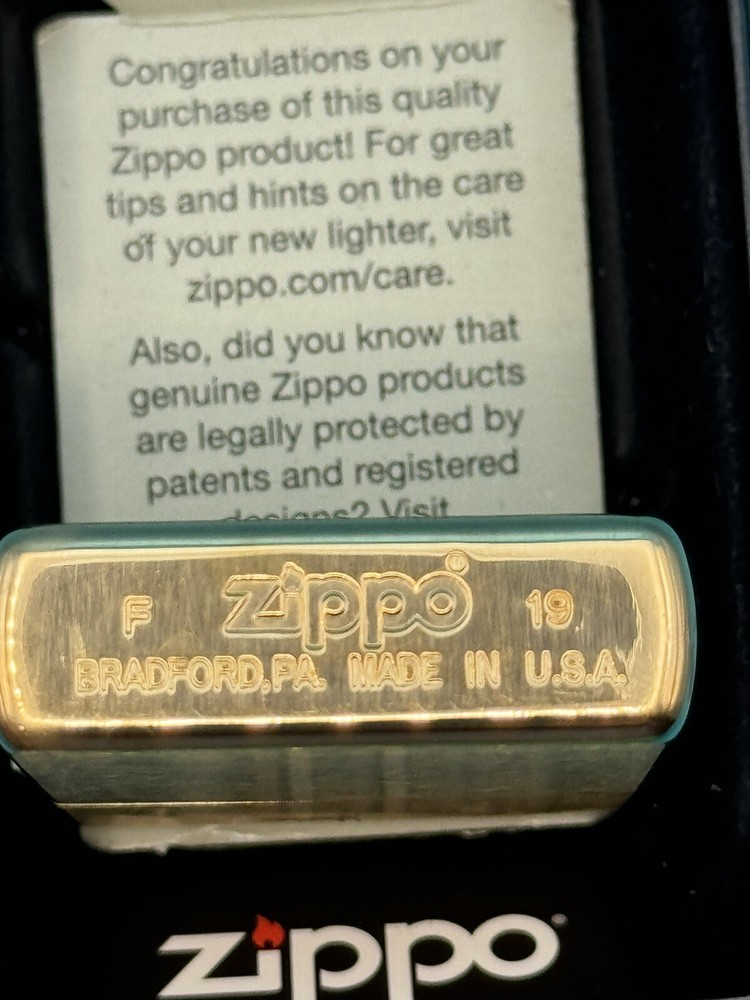2019 Brushed Brass Zippo Lighter NEW