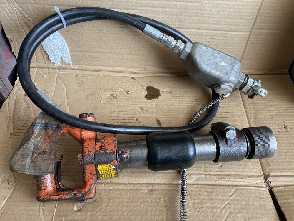 APT 453 Pneumatic Air Chiiping Hammer