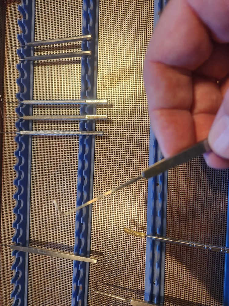 Sterilization Tray Aluminium with Opthalmic Surgical Instruments