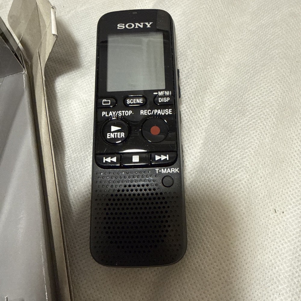 Sony Digital Voice Recorder ICD-PX333 ~ open box