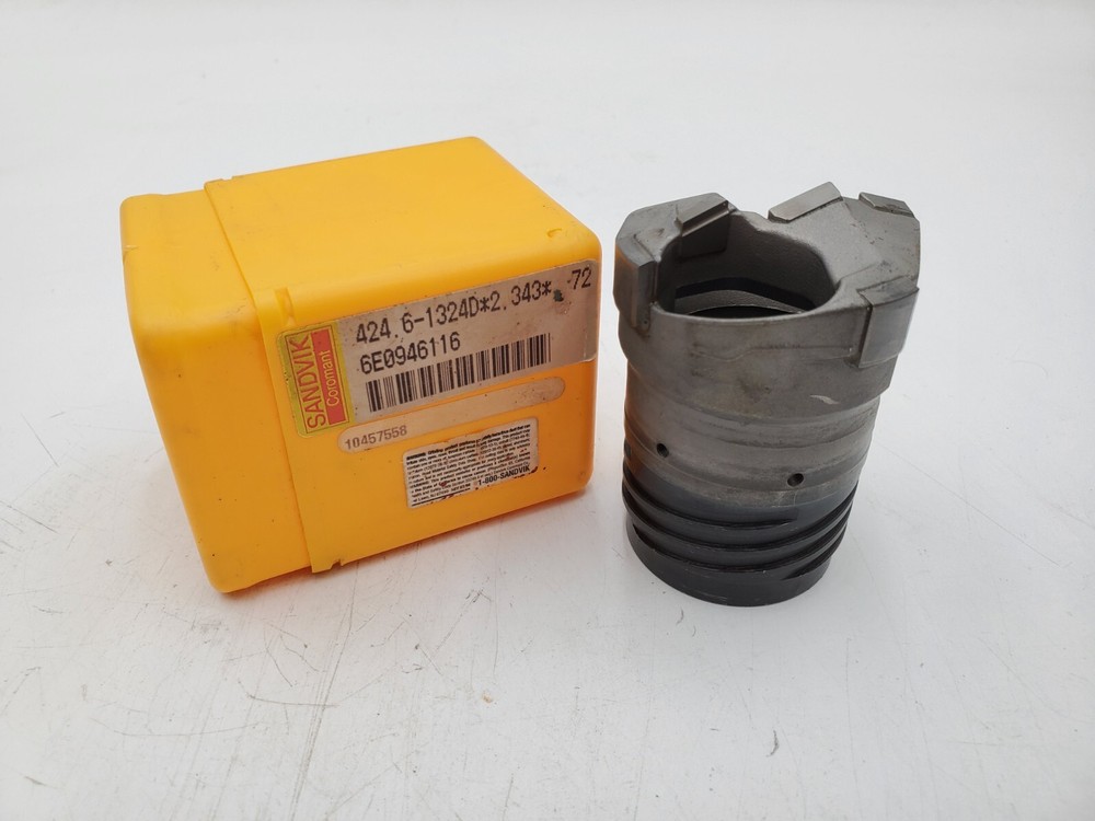 NEW Sandvik 424.6-1324D*2.343* 72