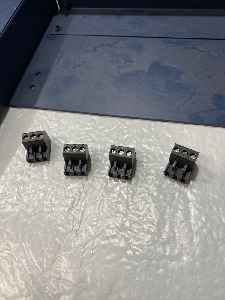 Symetrix 322 - 2 Input 2 Output Multi-Function DSP Processor With rack mount