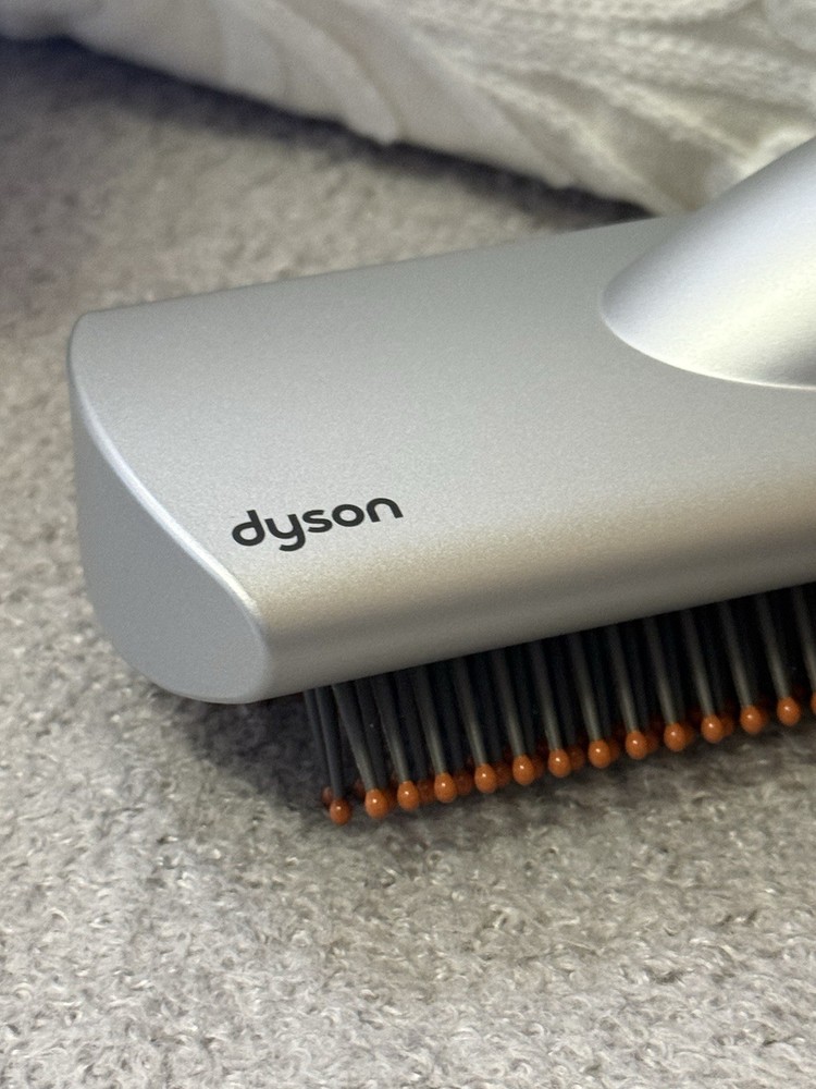 Dyson Soft smoothing brush attachment new - Nickel/Copper