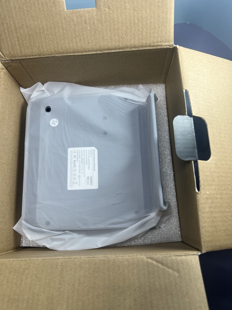 Polocsh Mini Smart Projector