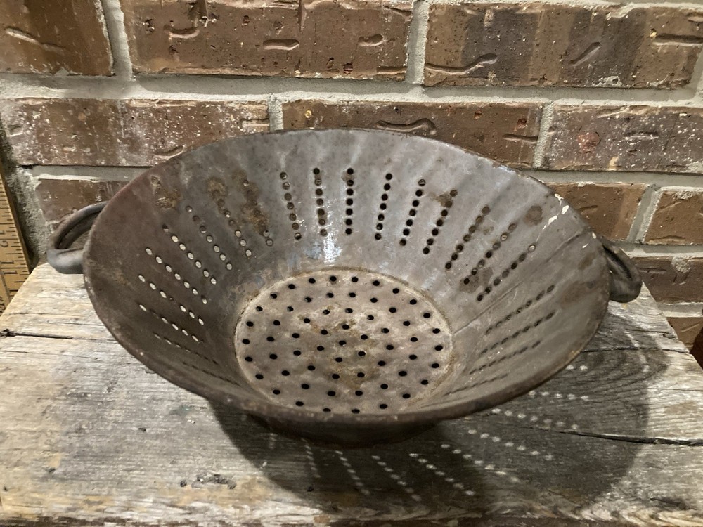 Early Granite Ware Strainer Colander Two Handled Primitive