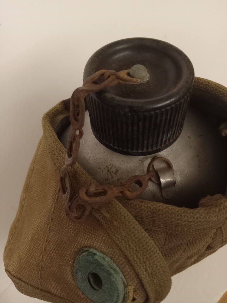 U. S Army Canteen W / Cover