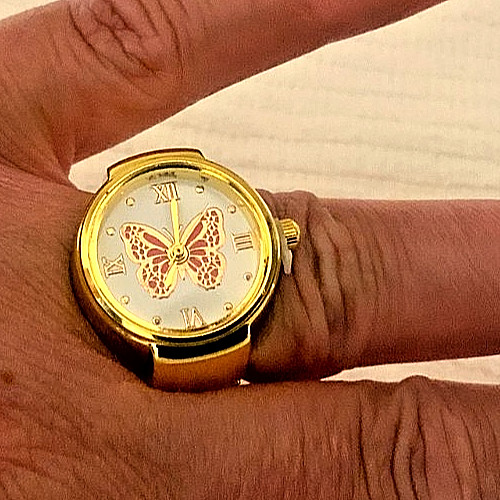Butterfly Ring Watch (Red)