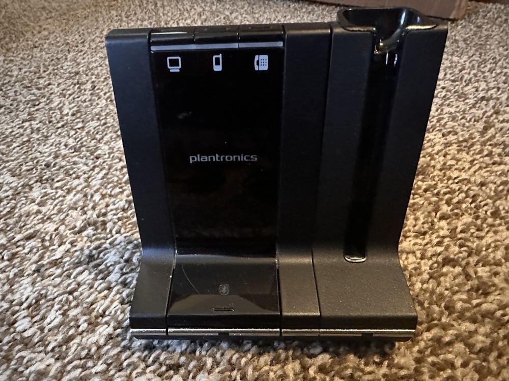 Plantronics Wireless Headphones Set - Black Connect Computer Cell Phone Office