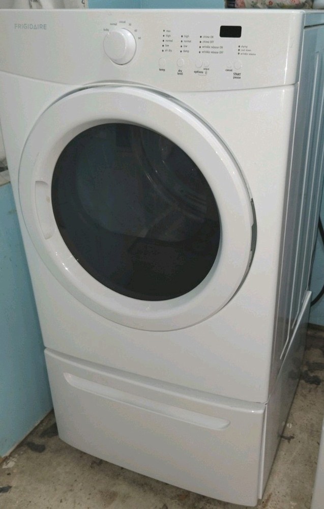 Frigidaire Electric White Front-Loading Freestanding Washer & Dryer Set