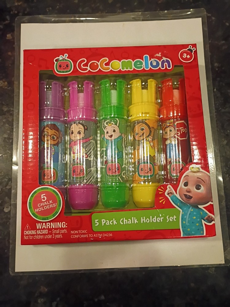 Cocomelon 5 Pack Chalk & Holder Set