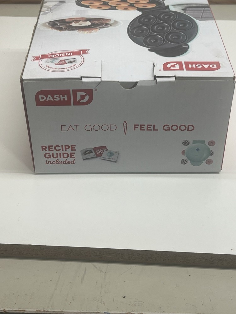 Dash Express Mini Donut Maker – Makes 7 Mini Donuts, Non-Stick