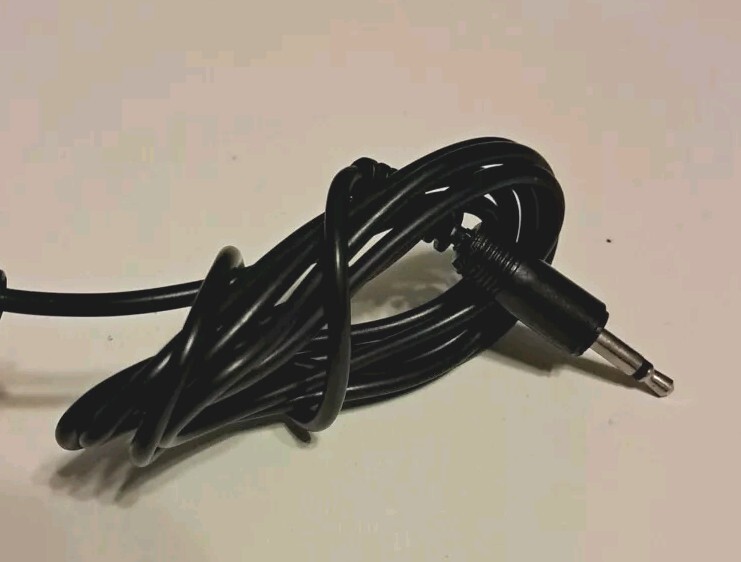 Electro Brand Microphone. 3Ft Cable