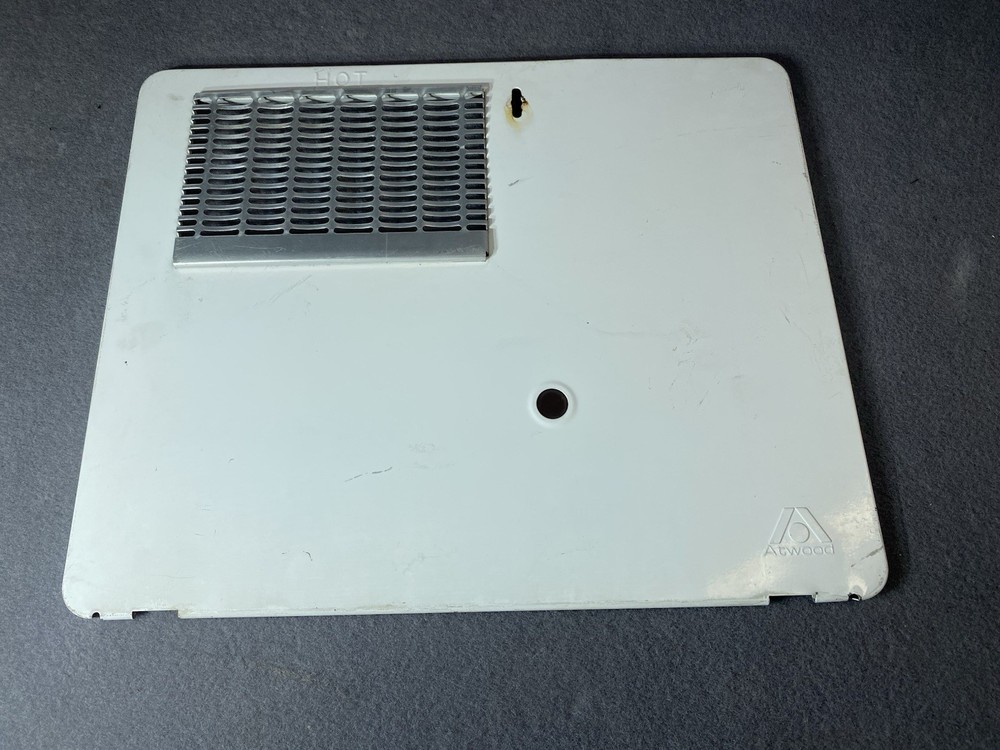 Motorhome Atwood RV WATER HEATER 18"x15" White Door Used