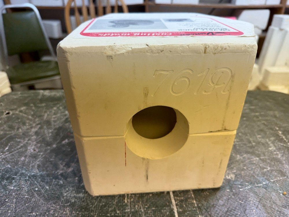 VINTAGE DUNCAN CERAMIC MOLD #DM-761 A DUCK BOOKEND