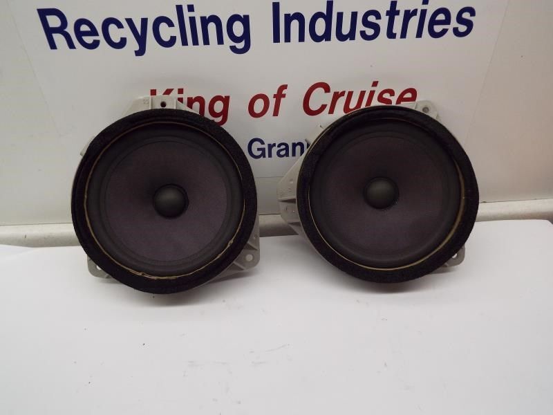 05 OUTBACK LEGACY SPEAKER 118536