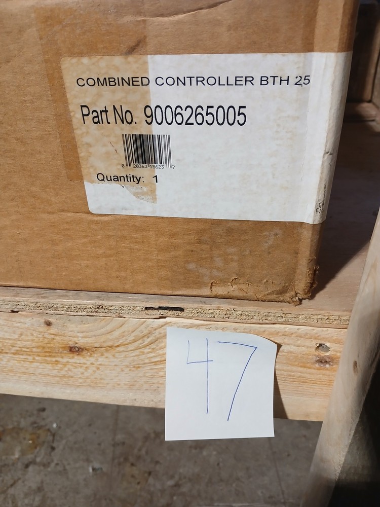 AO Smith 9006265005 COMBINED CONTROLLER BTH 250 Natural
