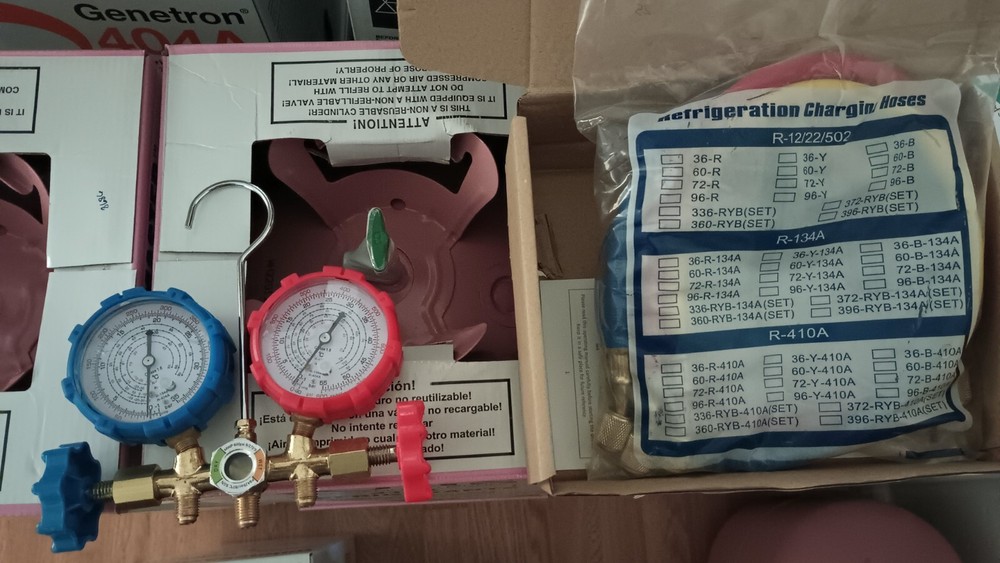 AC Manifold w/ Refrigerant line set 410a compliant