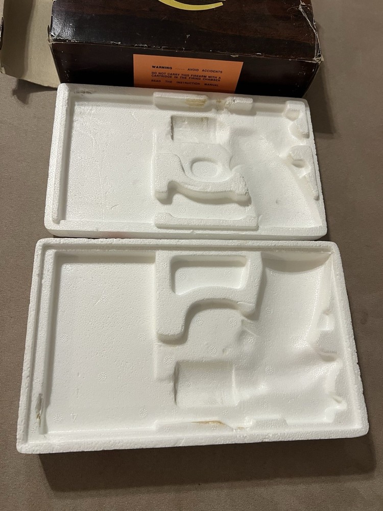 Colt Factory Original Python 2.5, 3, Or 4 Inch Box