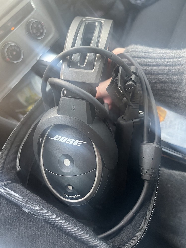bose a20 aviation headset bluetooth dual plug