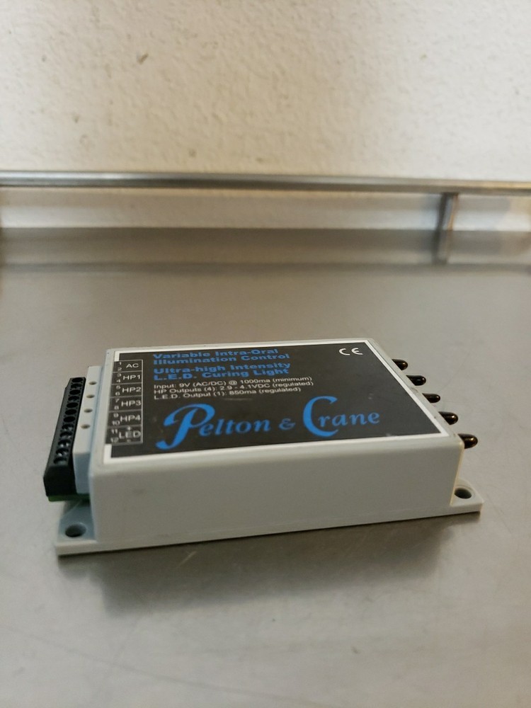Pelton And Crane Variable Intra Oral Illumination Control