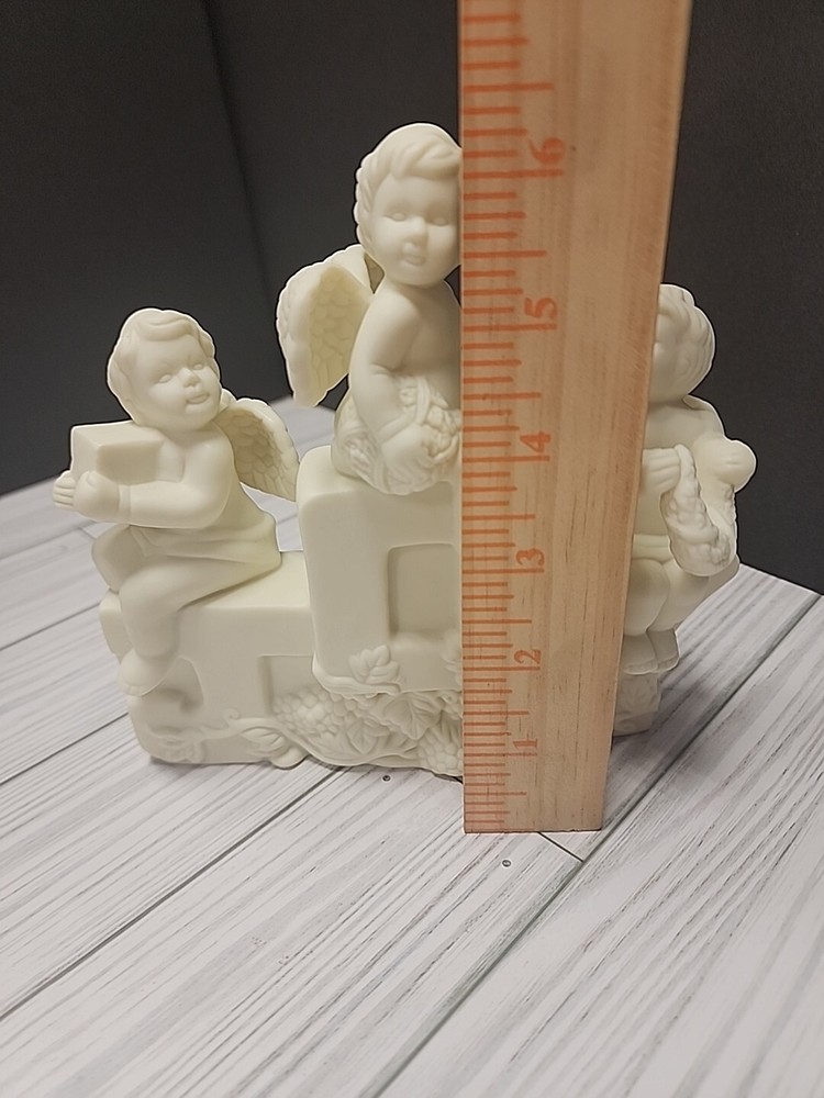 Scott's Collectibles Joy Candle Holder