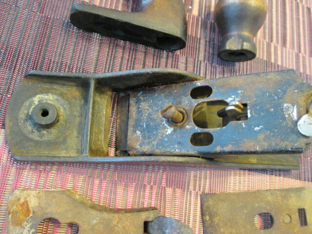 Unmarked Wood plane