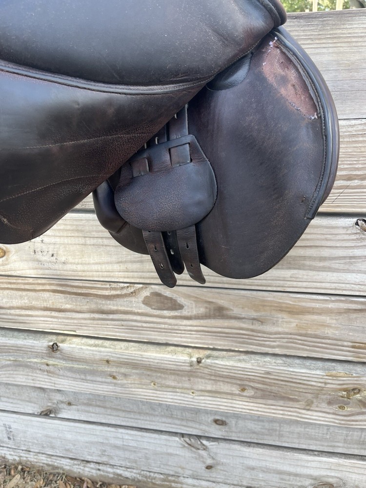 17.5” Equipe Special One Jumping Saddle