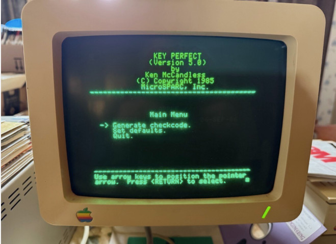 Apple 5.25 Software - MASTERTYPE + Key Perfect.. tested to work on Apple 2c