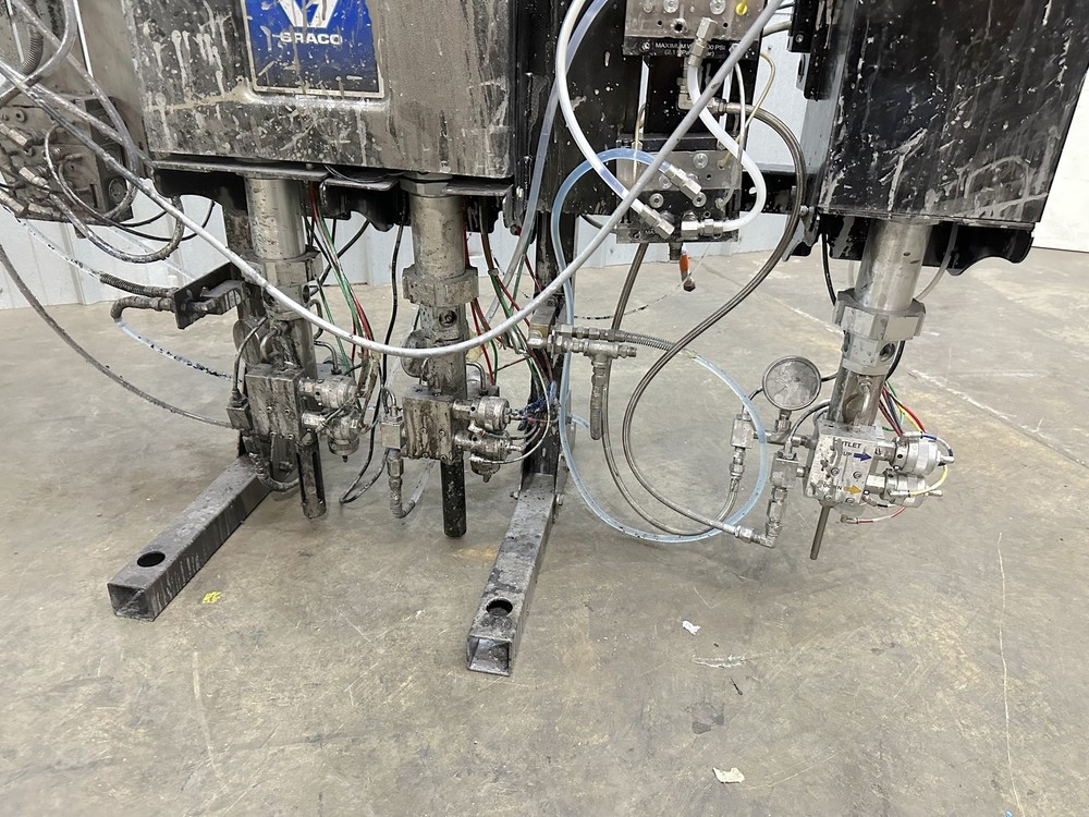 Graco ProMix PD2K Automatic Proportioner w/ Color Change Controllers & Pendant