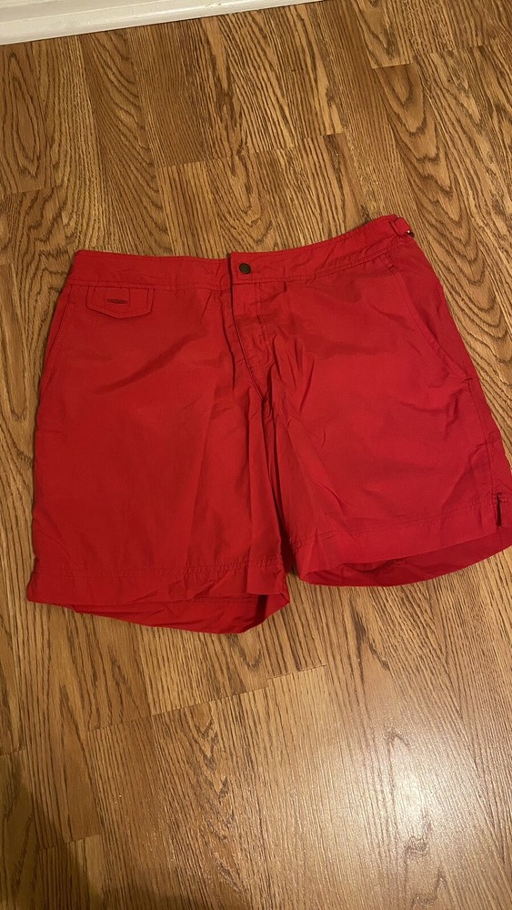 red Turk Trunk Size Medium
