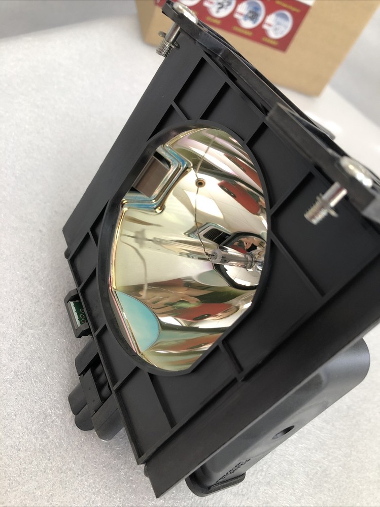 REPLACEMENT LAMP FOR PANASONIC ET-LAD57W