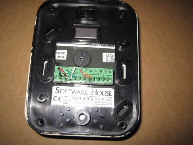 SOFTWARE HOUSE SWH-4200 MULTI TECHNOLOGY READER SECURITY SYSTEM Black