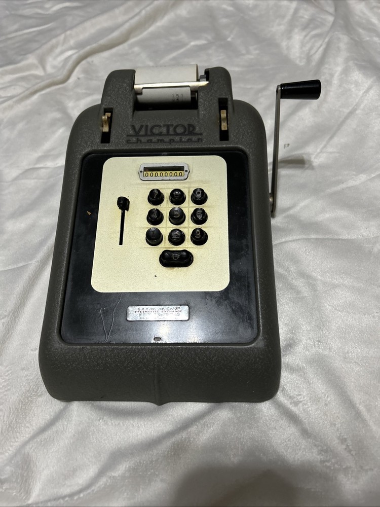Vintage Victor Bakelite Adding Machine