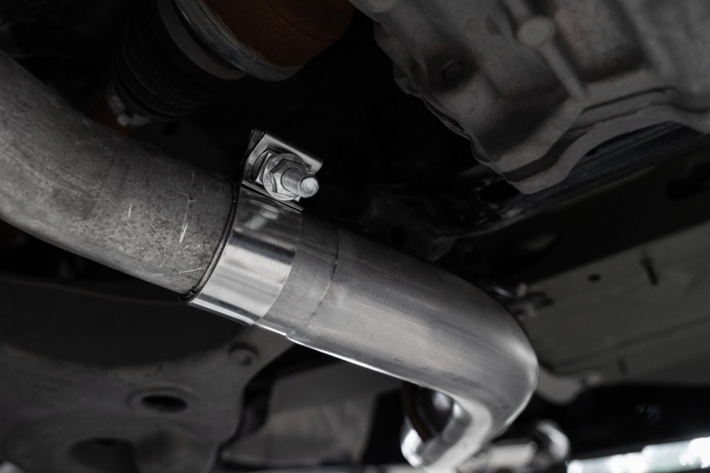 MBRP 2.5'' Axle-Back Quad SS Exit Exhaust w/SS Tip For 2020 - 2023 Ford Explorer