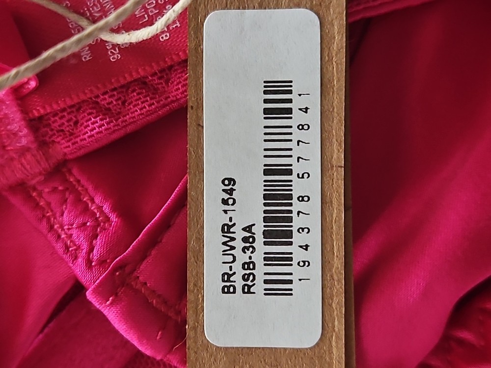 SKIMS UNDERWIRE DEMI CUP BRA NWT