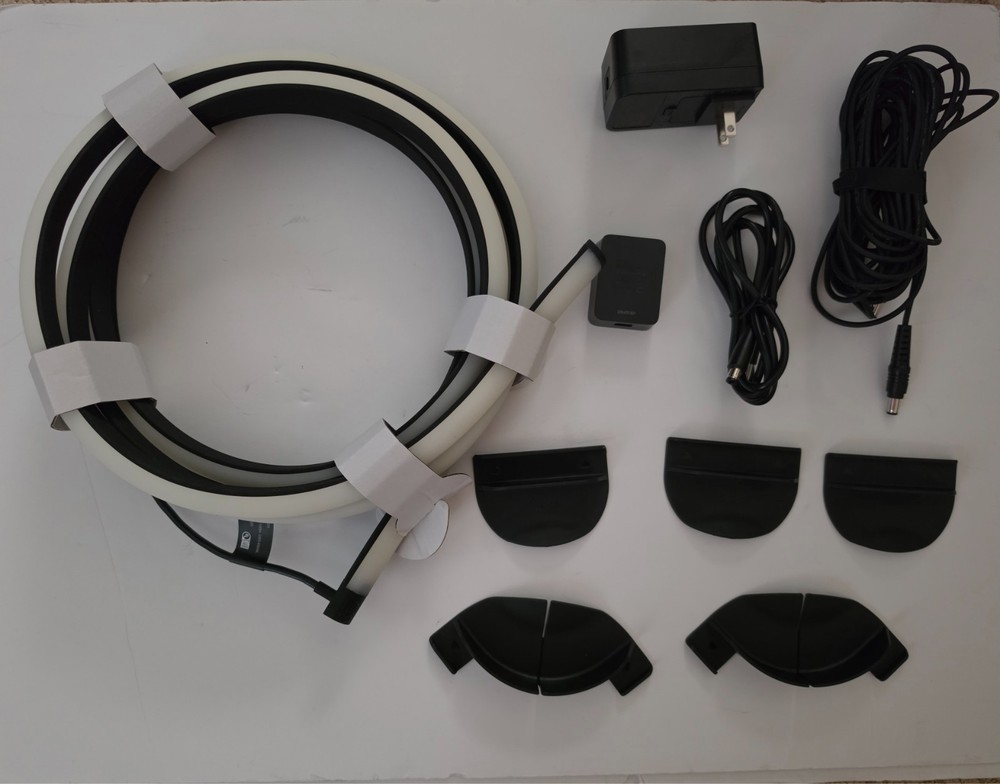 Philips Hue Play Sync Bundle (4K HDMI Box, 75" Gradient Lightstrip, Hue Bridge)