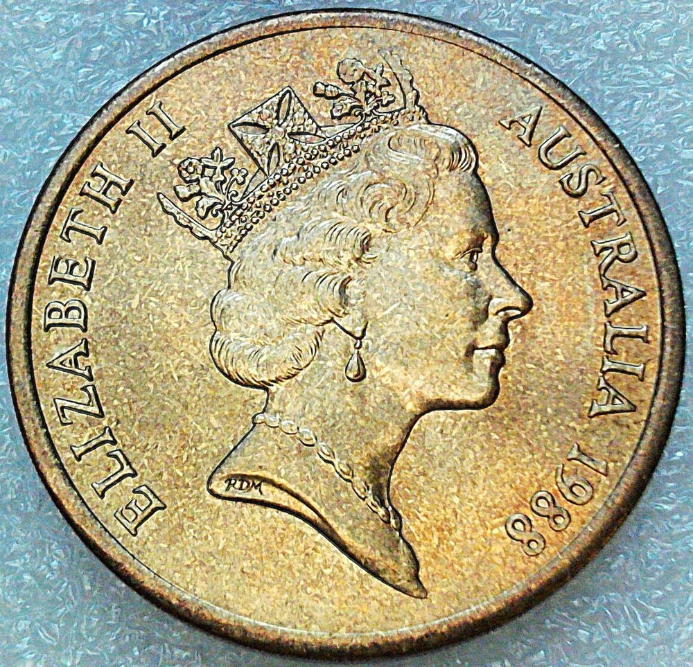 1988 AUSTRALIAN $5 FIVE DOLLAR COMMEMORATIVE QE2 w/ COA.
