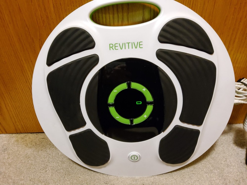 REVITIVE Leg Circulation Booster Medic Stimulator 2469MD Main Unit Only EUC