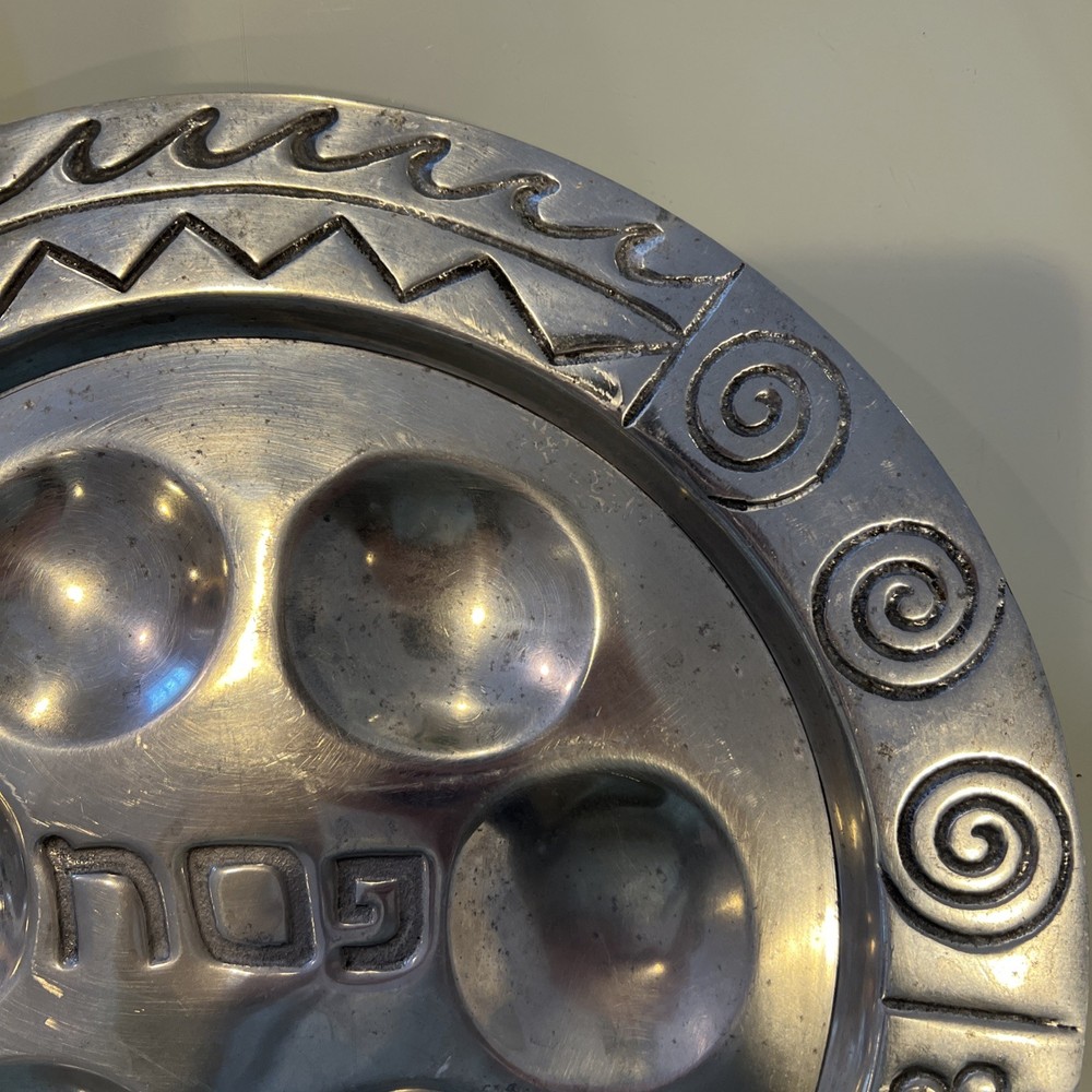 LARGE Putter Passover Plate for Kosher Food