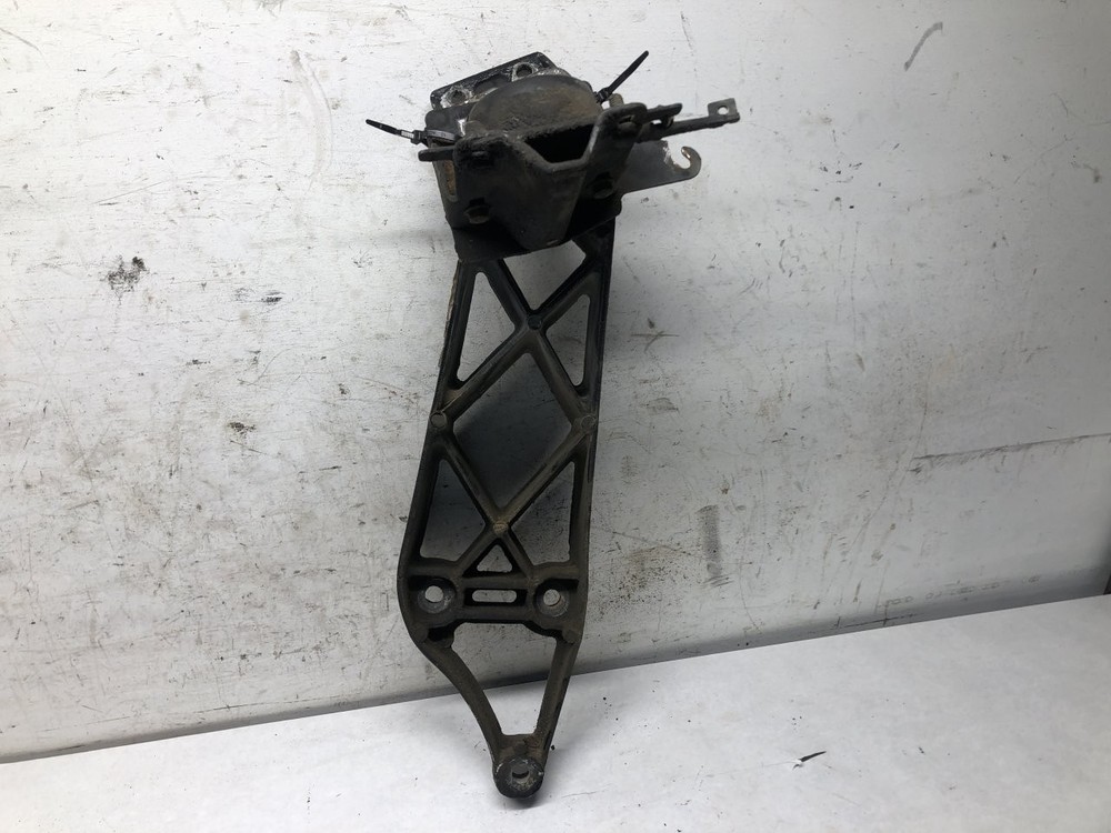 Volvo VNL Left/Driver Hood Latch - Used