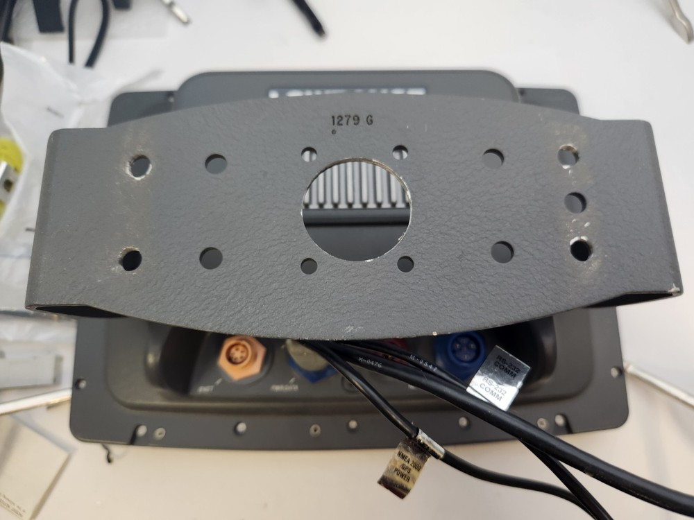 Lowrance LCX-113CHD Fish Finder 10" Color Display Chartplotter , WORKING !