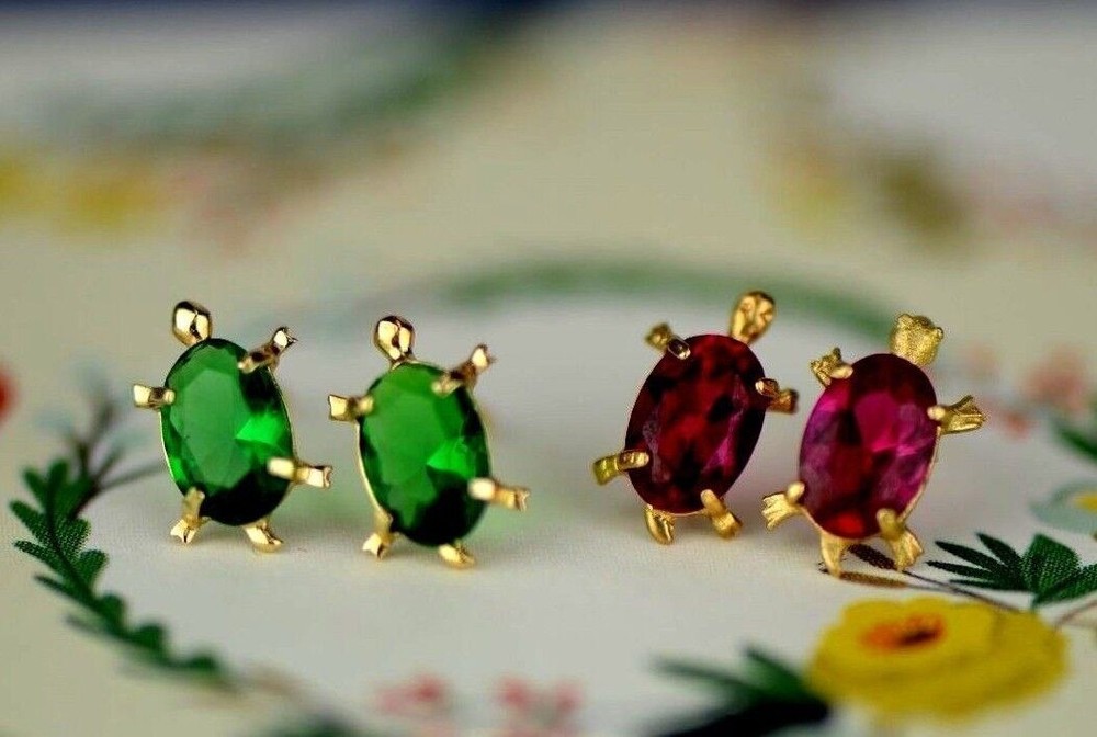 14k Yellow Gold Turtle Birthstone Stud Earring