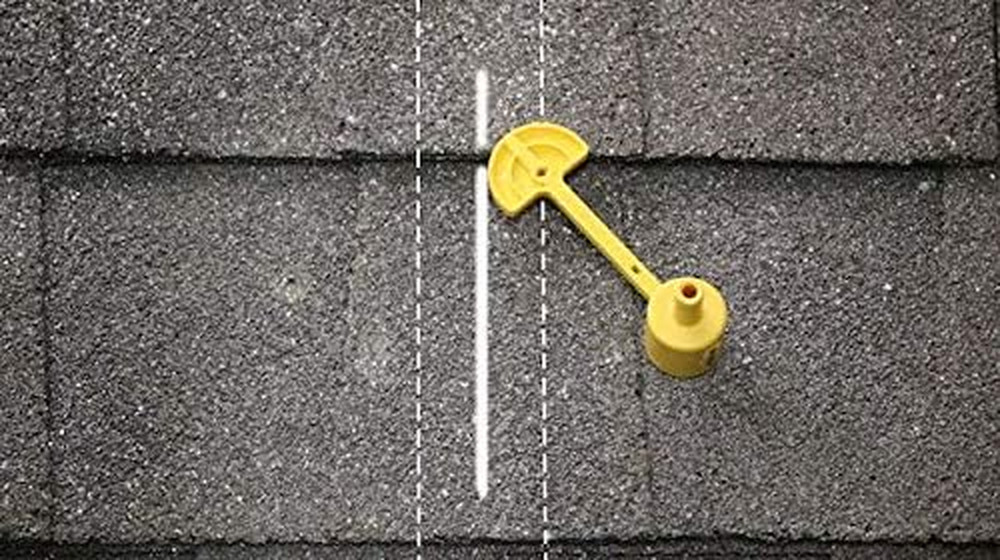 Rafter Center-Line Locator