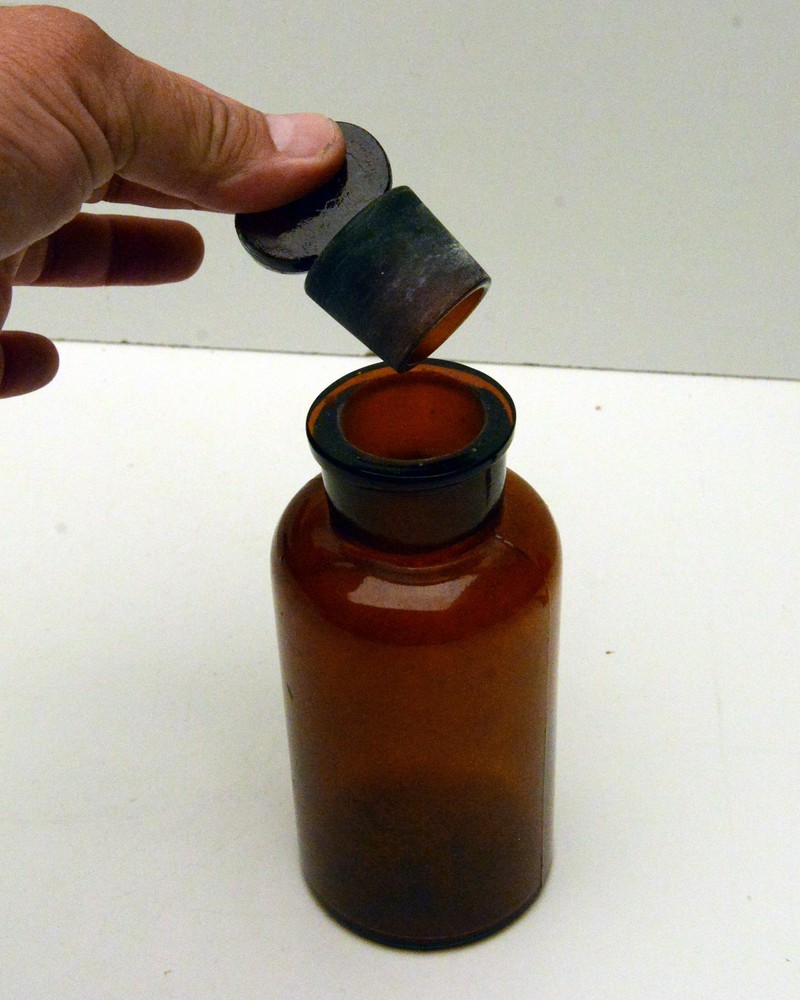 Apothecary Jar Amber Brown bottle