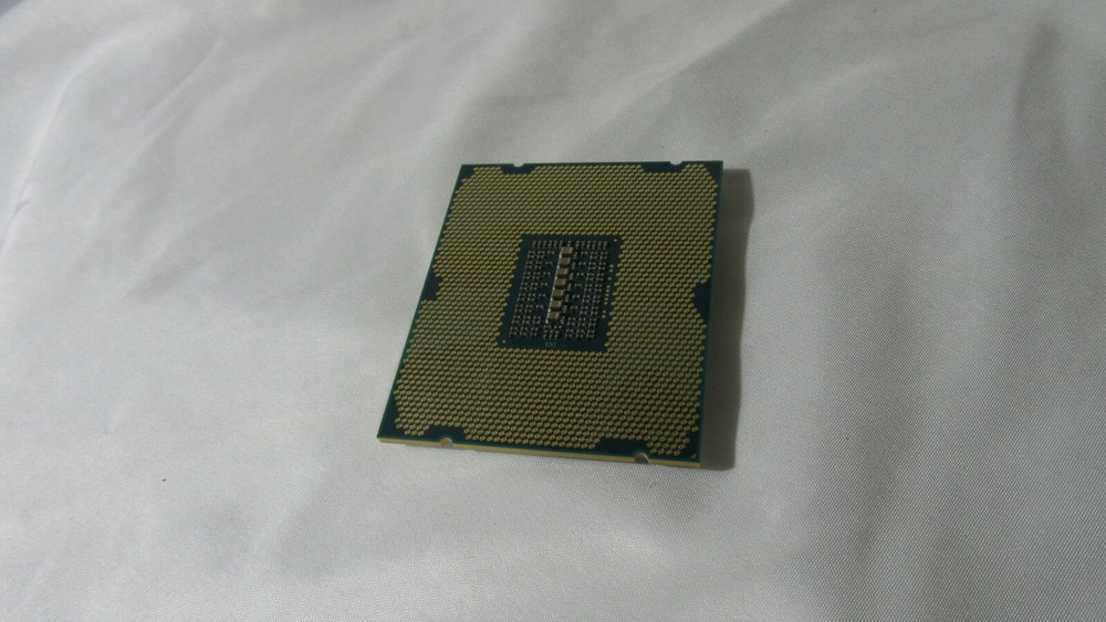 INTEL E5-2680v2 XEON PROCESSOR SR1A6 2.80GHz