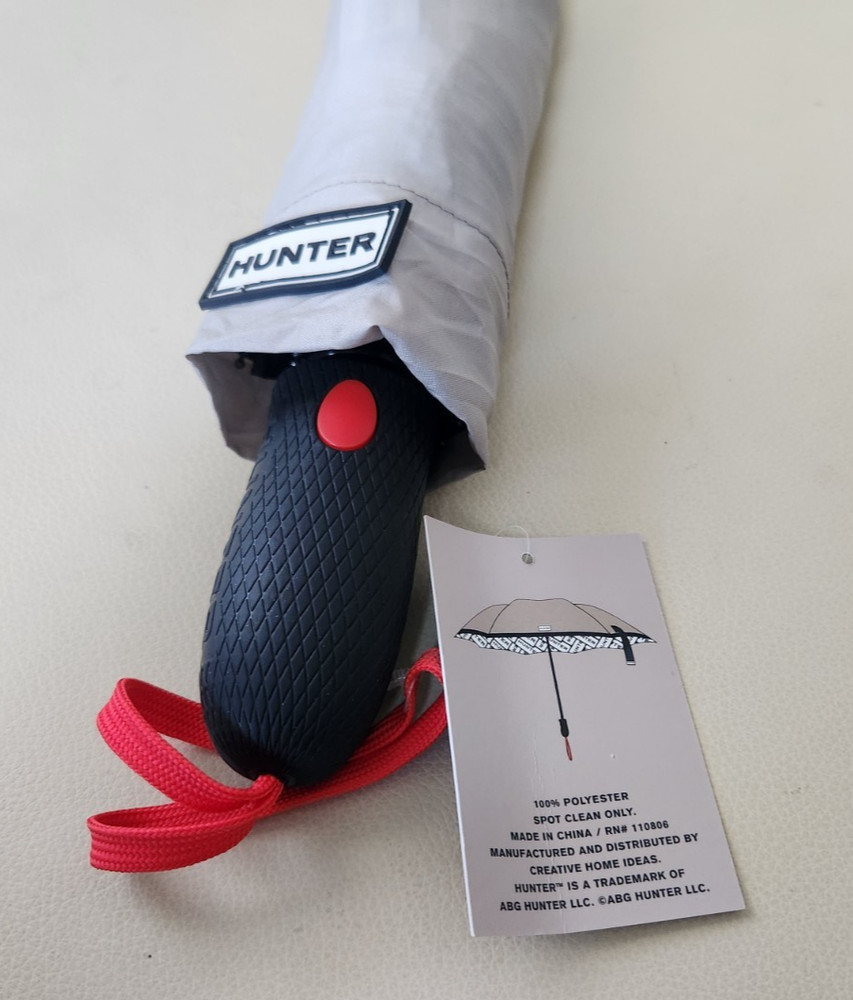 HUNTER UMBRELLA GRAY BLACK WHITE LOGOS WITH COVER 100% POLYESTER NEW