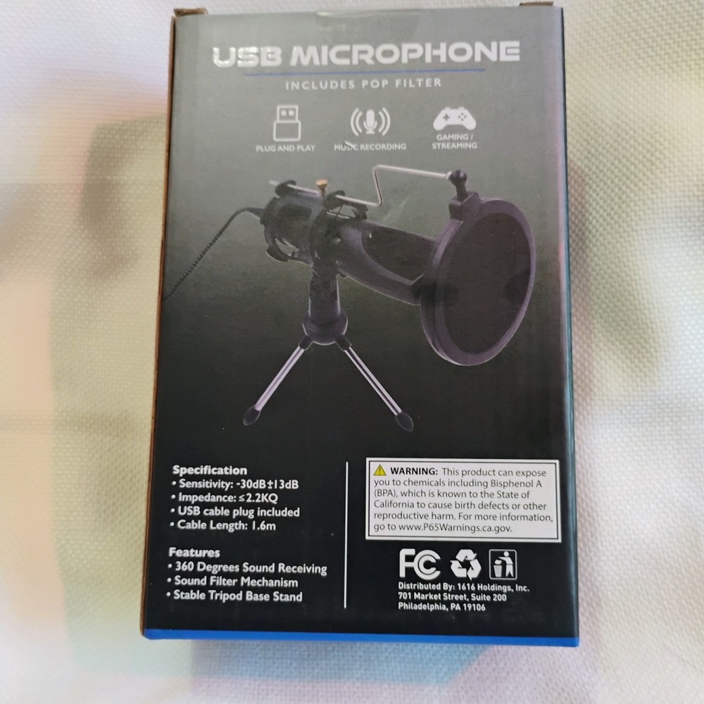 Portable USB Microphone with Pop Filter & Stand | Multi-System Compatible | NIB