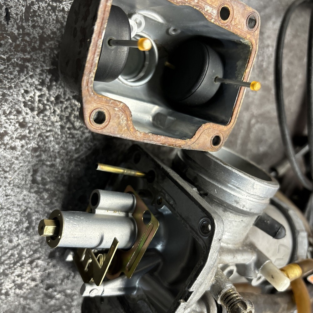 1999 Ski-doo 700 Summit Snowmobile Mikuni Carburetors