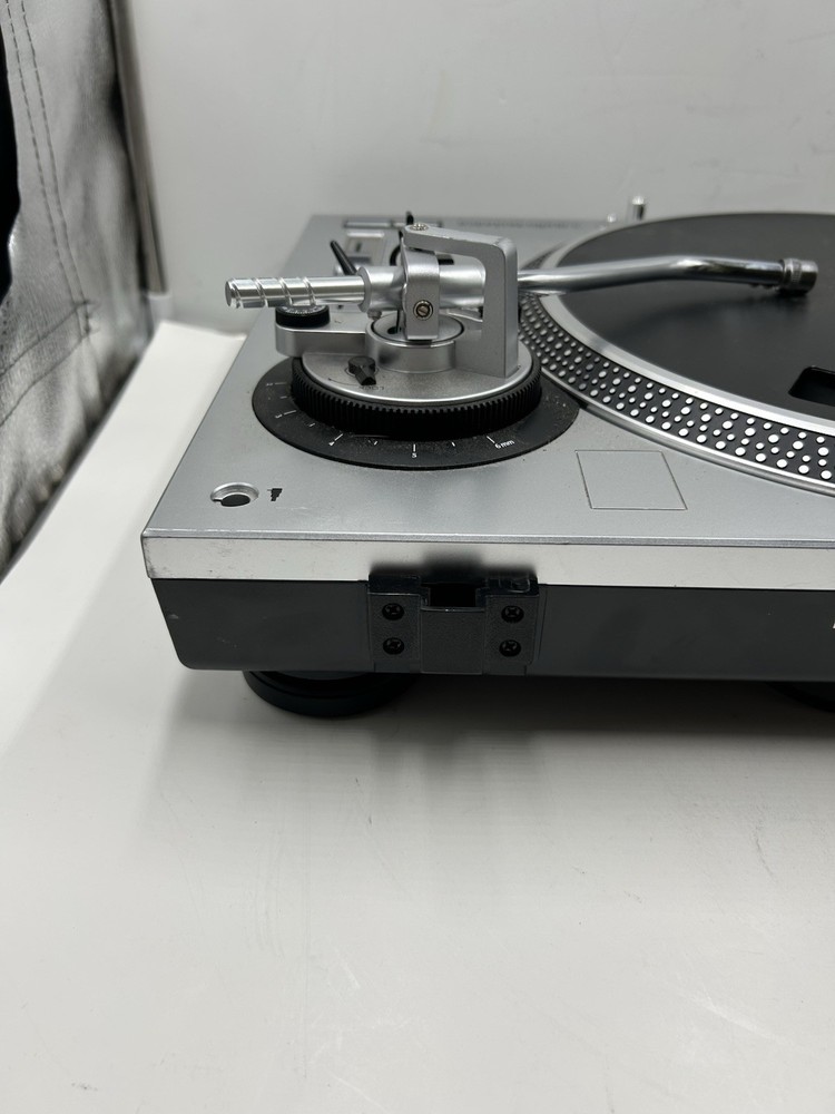 Audio-Technica AT-LP120-USB Direct Drive Turntable USB Silver Black